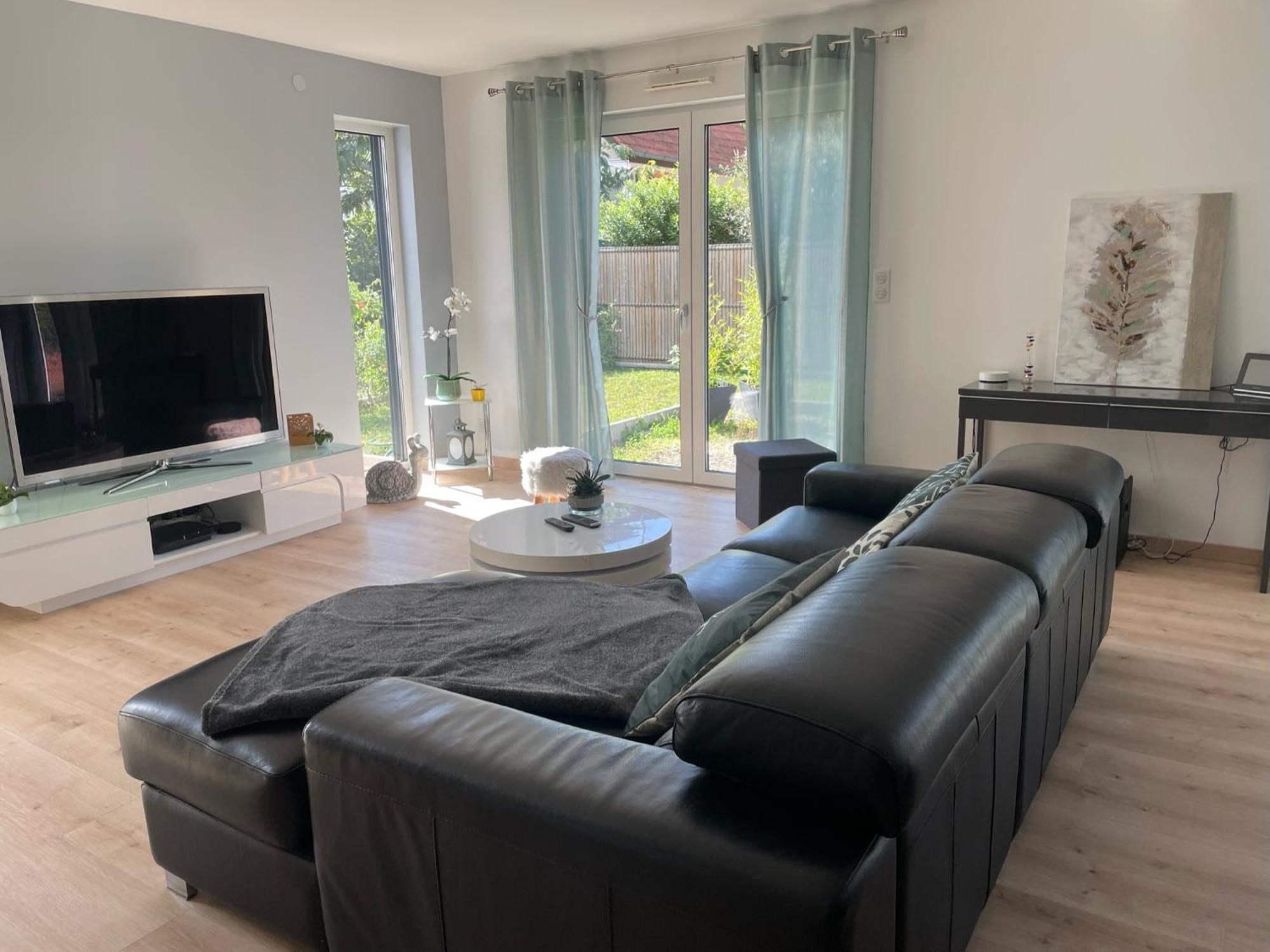 Le De L Ill Proche Strasbourg Holiday home Ostwald