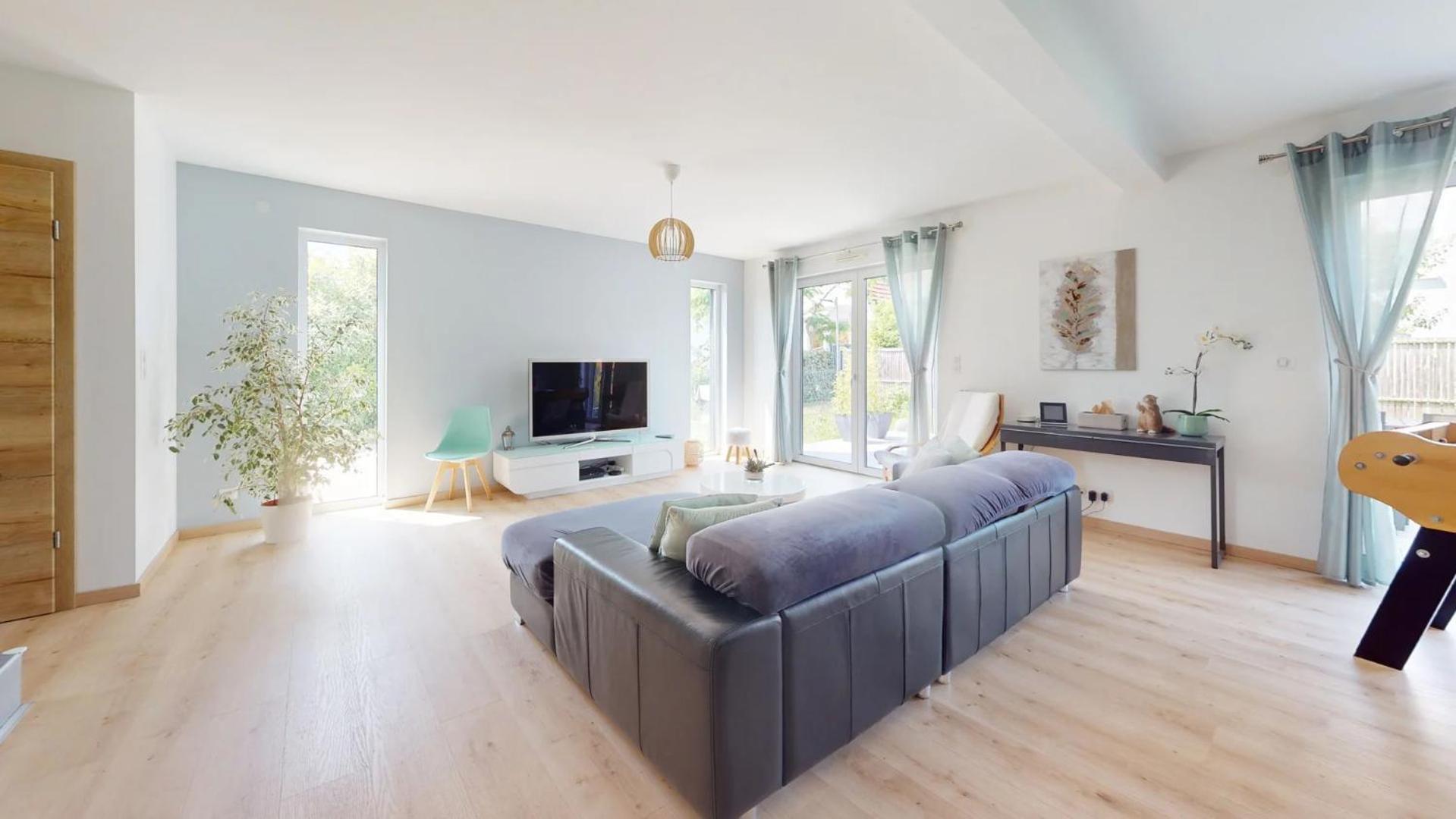 Maison Spacieuse Et Moderne Strasbourg Holiday home Ostwald